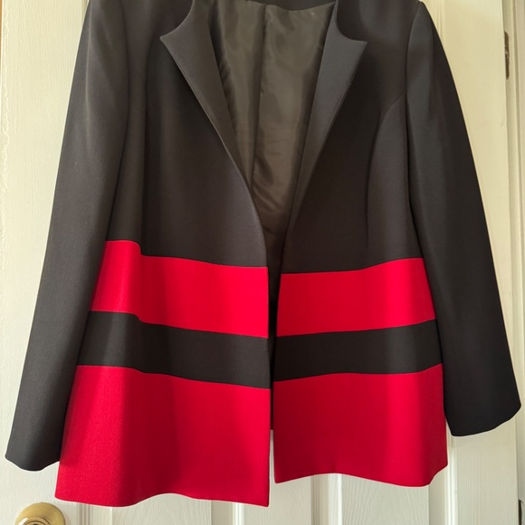 Plus size jacket - Picture 3 of 3